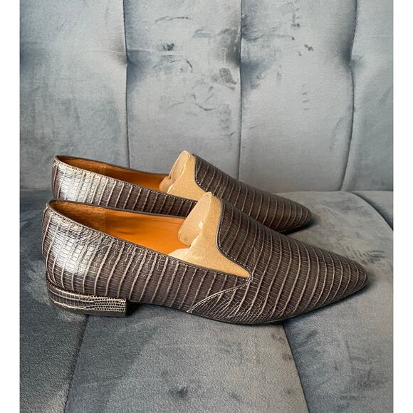 New Sarto by Franco Sarto Grey Embossed Leather Loafers U.S. Women's Size 6.5 - Picture 1 of 7